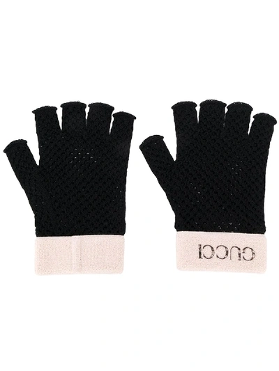 Shop Gucci Crochet Fingerless Gloves In 黑色
