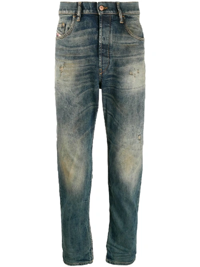 DISTRESSED LOOSE FIT DENIM JEANS