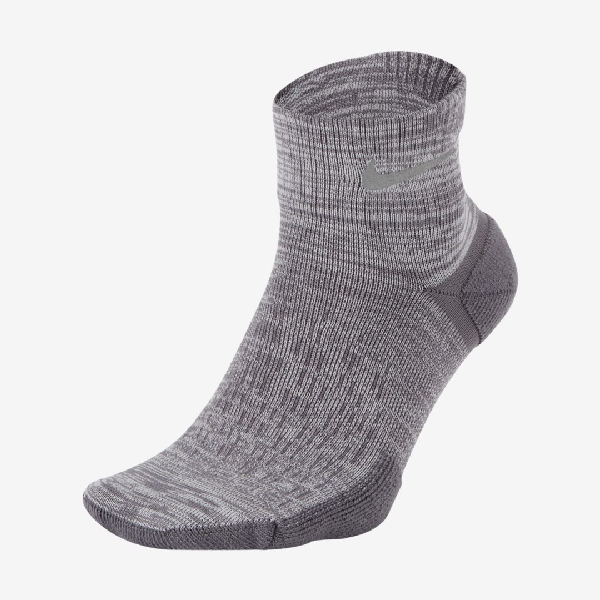 nike elite cushioned ankle socks