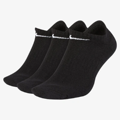 Shop Nike Everyday Cushioned Training No-show Socks (3 Pairs) In Black