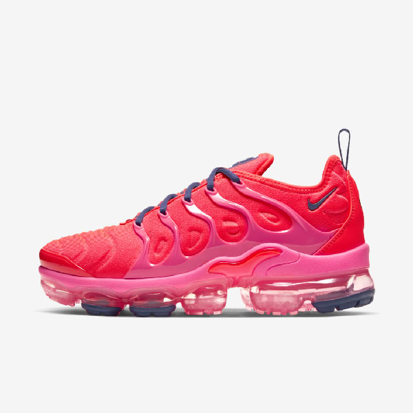 nike vapormax plus pink and green