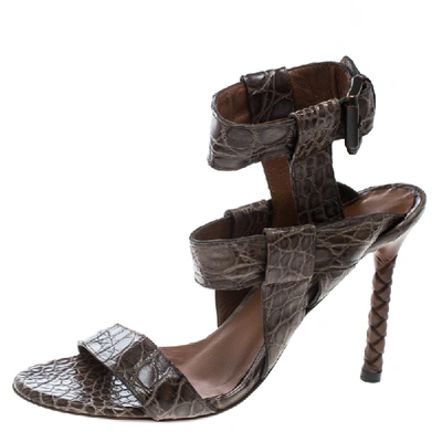 Pre-owned Bottega Veneta Brown Alligator Leather Ankle Strap Sandals Size 37.5