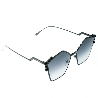Pre-owned Fendi Black / Grey Gradient Ff 0261/s Spike Studded Can Eye Geometric Sunglasses
