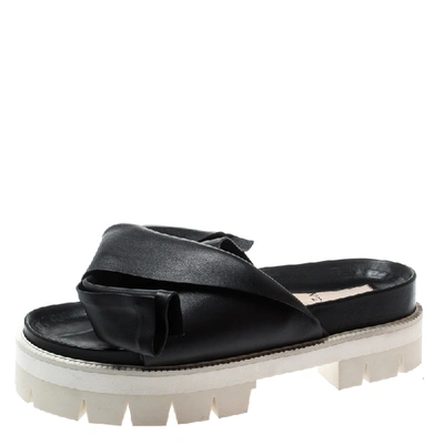 Pre-owned N°21 Black Leather Bow Platform Slides Size 39