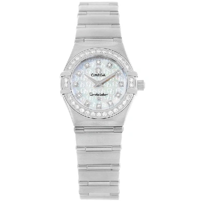 Pre-owned Omega Mop Stainless Steel Diamond Constellation '95 1460.75.00 Women's Wristwatch 22.5mm In White