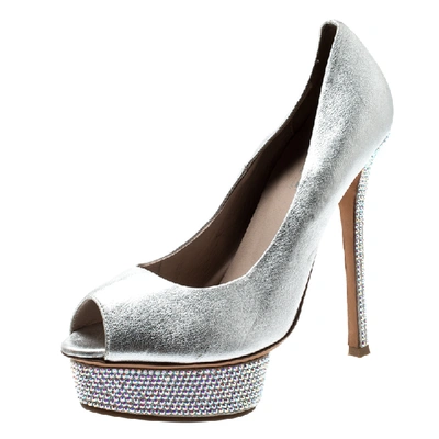 Pre-owned Le Silla Metallic Silver Leather Crystal Embellished Platform Peep Toe Pumps Size 38