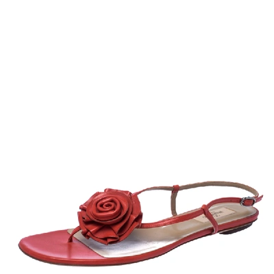 Pre-owned Valentino Garavani Red Leather Flower Flat Sandals Size 41