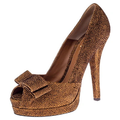 Pre-owned Fendi Brown Deco Textured Suede Peep Toe Bow Platform Pumps Size 39