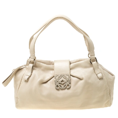 Pre-owned Loewe Off White Leather Logo Shoulder Bag