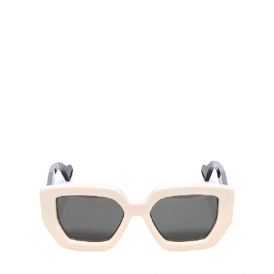 Shop Gucci Eyewear Square Logo Sunglasses In Multi