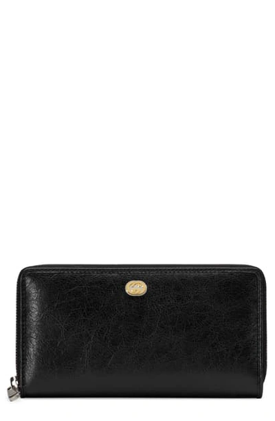 Shop Gucci Interlocking-g Zip Around Leather Wallet In Black