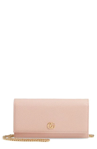 Shop Gucci Petite Leather Continental Wallet On A Chain In Perfect Pink