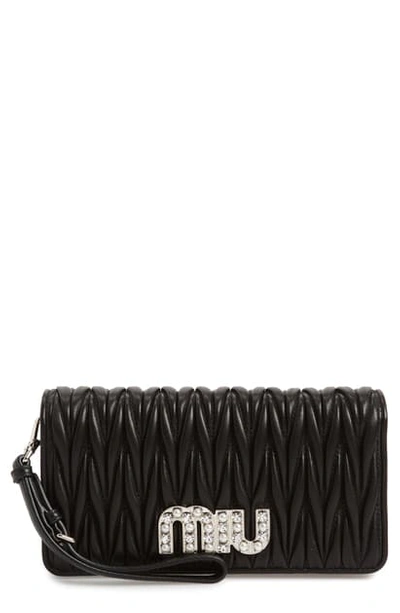 Shop Miu Miu Matelasse Leather Wallet On A Chain In Nero