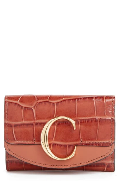 Shop Chloé Mini-c Croc Embossed Leather Wallet In Chestnut Brown