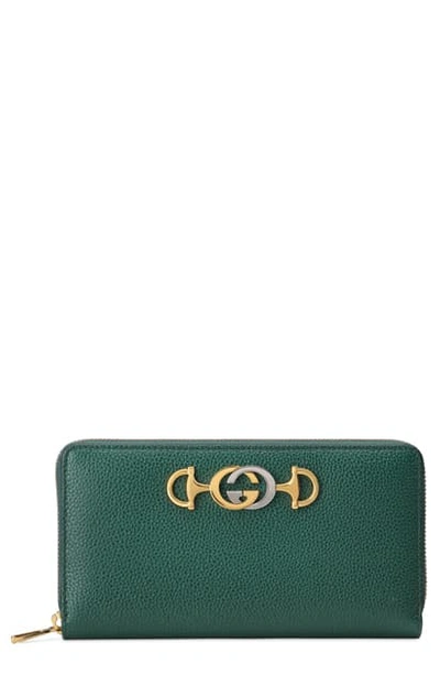 Shop Gucci Zumi 548 Zip-around Leather Wallet - Green In Vintage Green