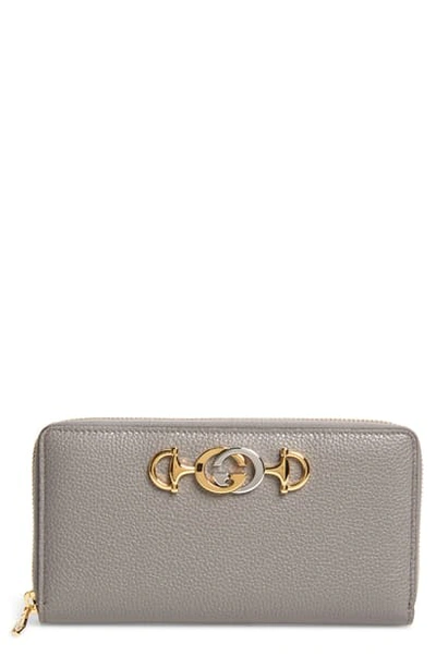 Shop Gucci 548 Zip-around Leather Wallet In Dusty Grey