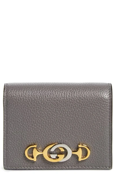 Shop Gucci 655 Leather Wallet On A Chain In Dusty Grey