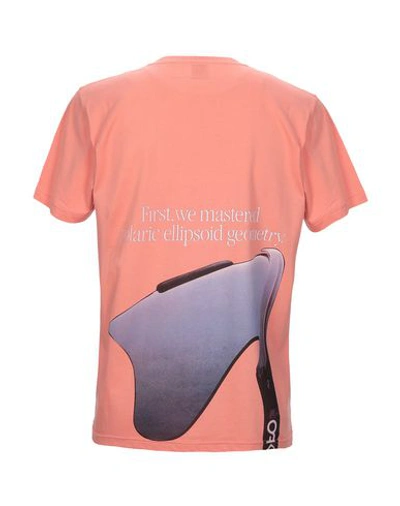 Shop Oakley T-shirt In Coral