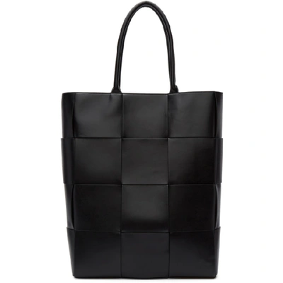 Shop Bottega Veneta Black Leather Urban Tote In 1000 Nero