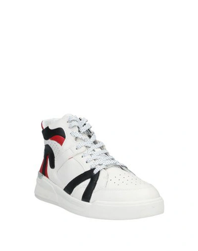 Guess Sneakers In White