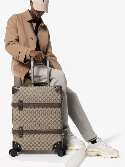 Shop Gucci 'globetrotter' Koffer In Brown