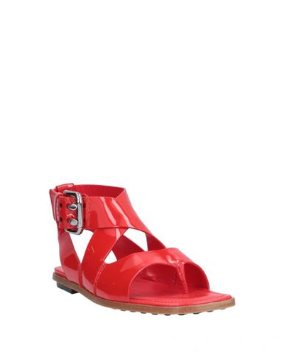 Shop Tod's Woman Thong Sandal Red Size 6 Soft Leather