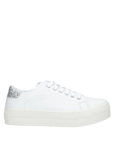 Shop Fornarina Sneakers In White