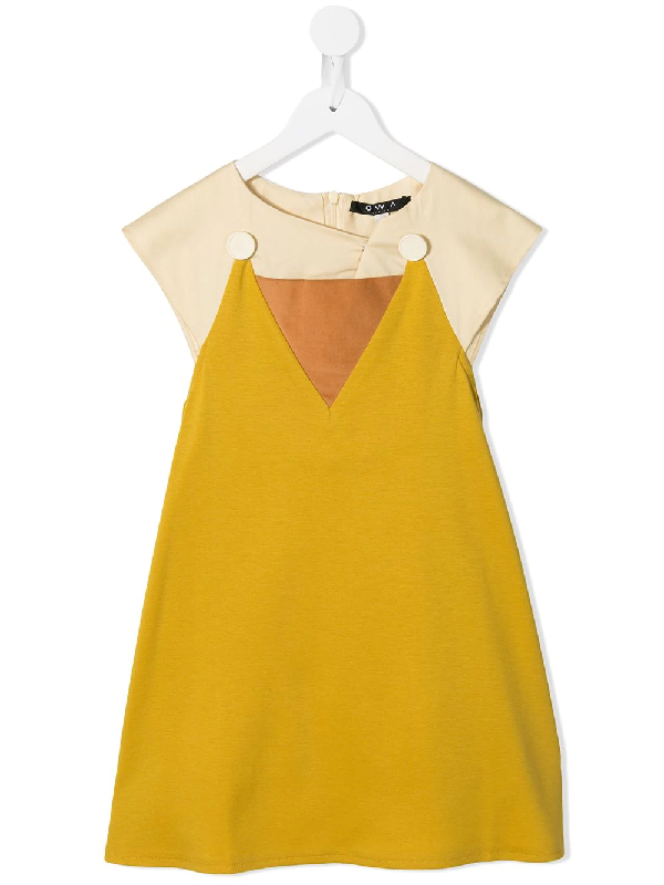 yellow colour dress girl