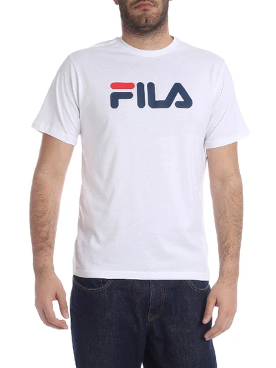 Shop Fila T-shirt Classic Pure Bianca In White