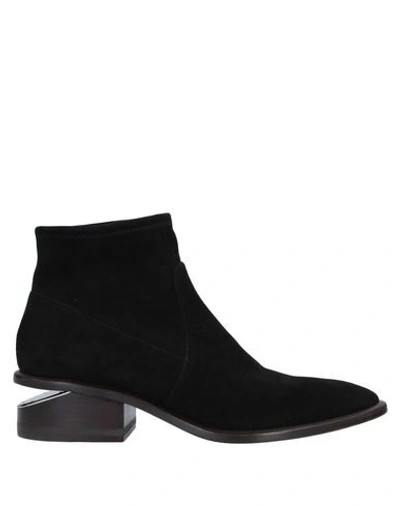 Alexander wang kori stretch 2024 bootie