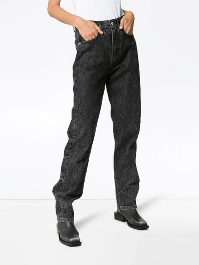 Shop Ganni Jeans Mit Geradem Bein In Grey