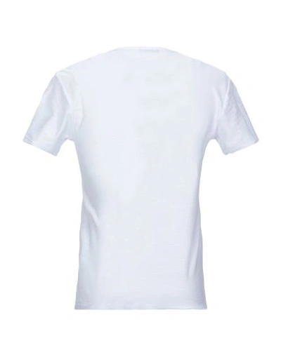 Shop Kaos Man T-shirt White Size M Cotton