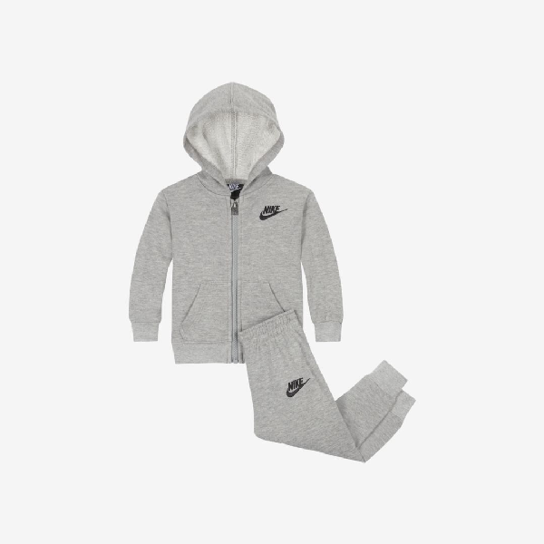 nike joggers and hoodie set