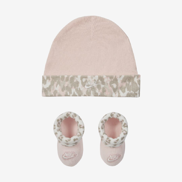 nike hat and booties set