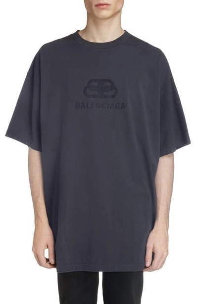 Shop Balenciaga Longline Logo T-shirt In Washed Black/ Black