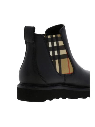 Shop Burberry Stivale Hayden High In Nero