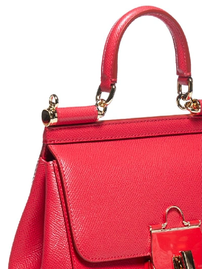 Shop Dolce & Gabbana Shoulder Bag In Rosso