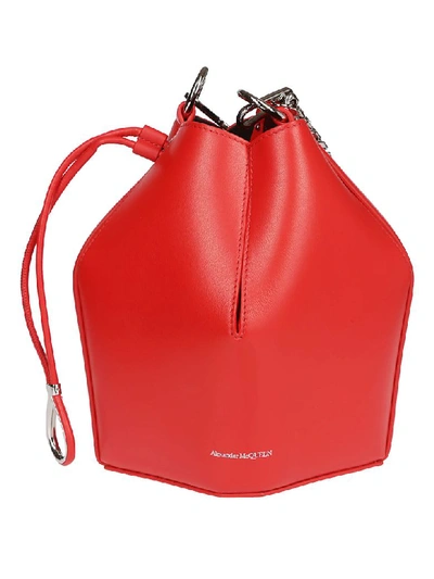 Shop Alexander Mcqueen Chunky Bucket Bag In Red