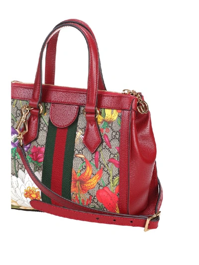 Shop Gucci Ophidia Shopping Bag In Rosso