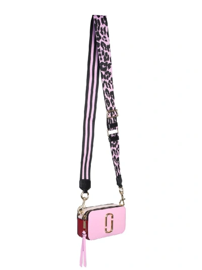 Shop Marc Jacobs Small Camera Snapshot Bag In Rosa