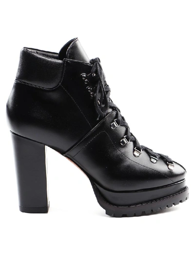 Shop Alaïa Platformed Ankle Boot In Noir
