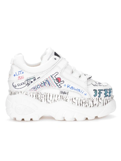 Shop Buffalo 1339 Graffiti Sneaker In White Leather In Bianco