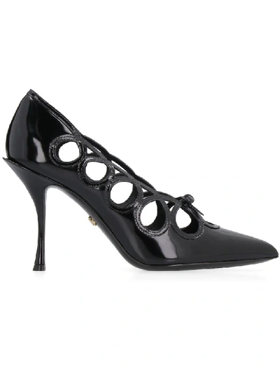 Shop Dolce & Gabbana Leather Pointy-toe Pumps In Black