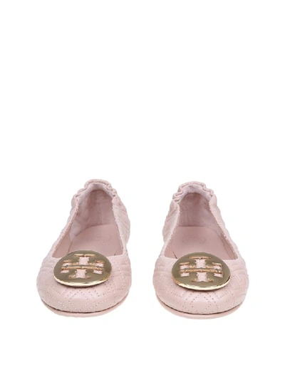 Shop Tory Burch Minnie Ballerina In Quilted Leather In Goan Sand