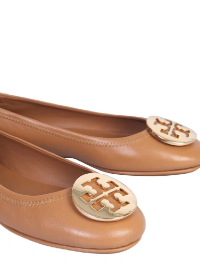 Shop Tory Burch Minnie Travel Ballerina In Marrone