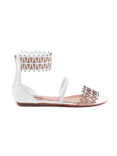 Shop Alaïa Sandal In Blanc