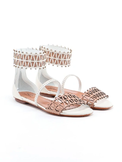 Shop Alaïa Sandal In Blanc