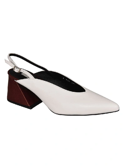 Shop Yuul Yie Pointed Pumps In Bianco/marrone