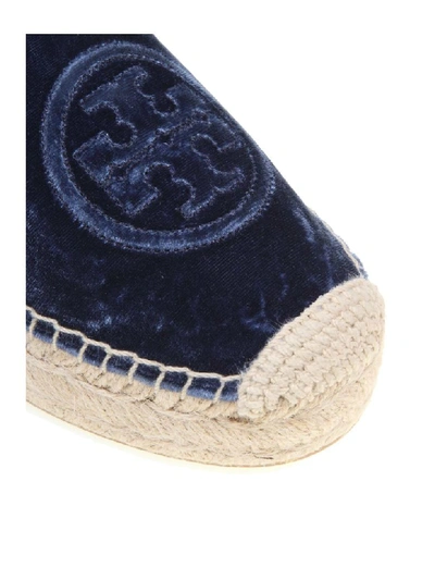 Shop Tory Burch Espadrillas Velvet Platform In Blue Velvet