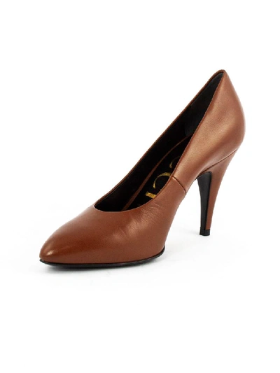 Shop Gucci Brown Leather Pumps In Cuoio